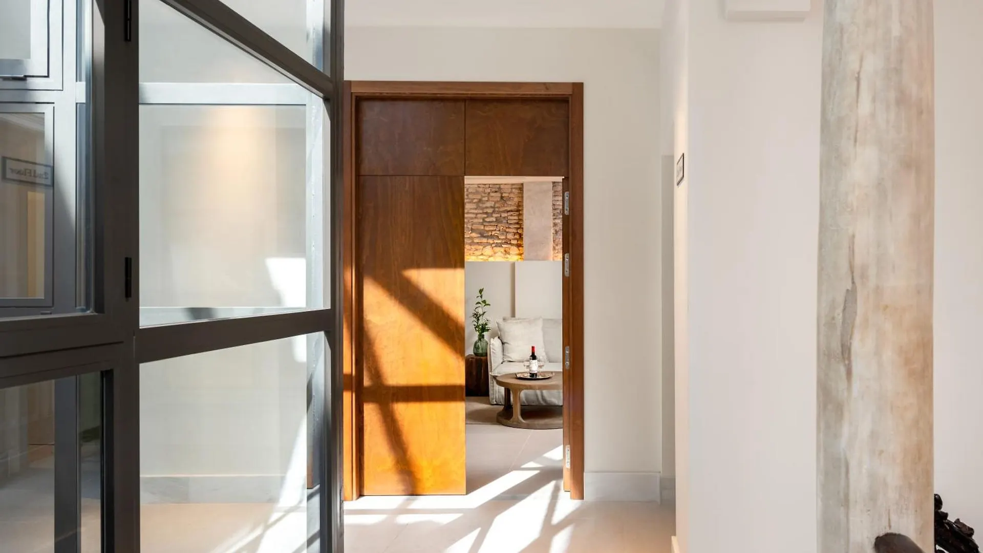 Coeo Fresca Design Apartments